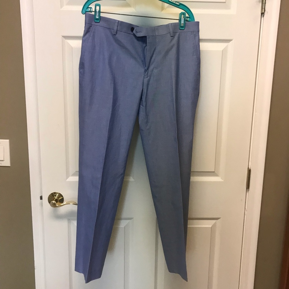 34 x 30. Tommy Hilfiger. Worn once.  Perfect condition